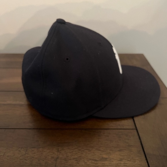 Men’s New York Yankees Cap - Picture 4 of 6